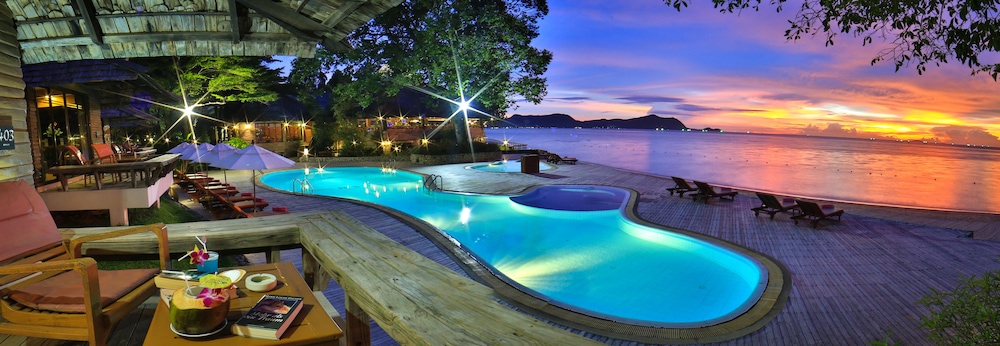 sunset park resort and spa