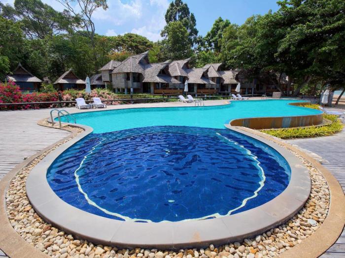 sunset park resort and spa