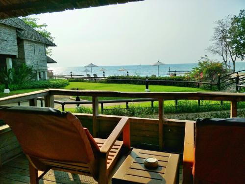 sunset park resort and spa