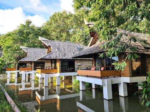 sunset park resort and spa