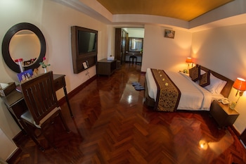 hotel yangon