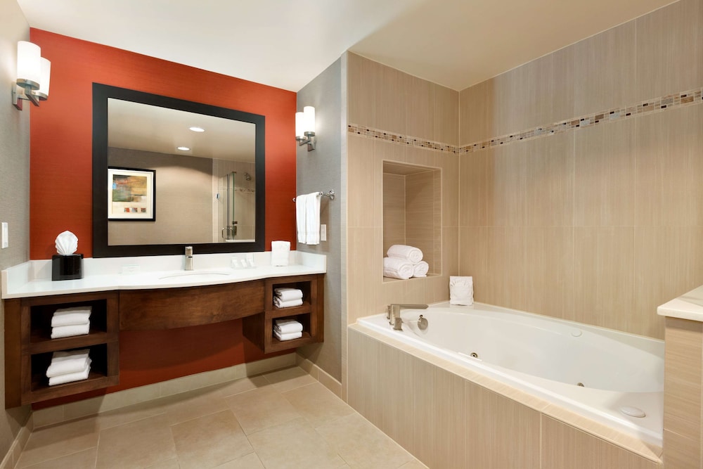 hilton garden inn houston nw america plaza