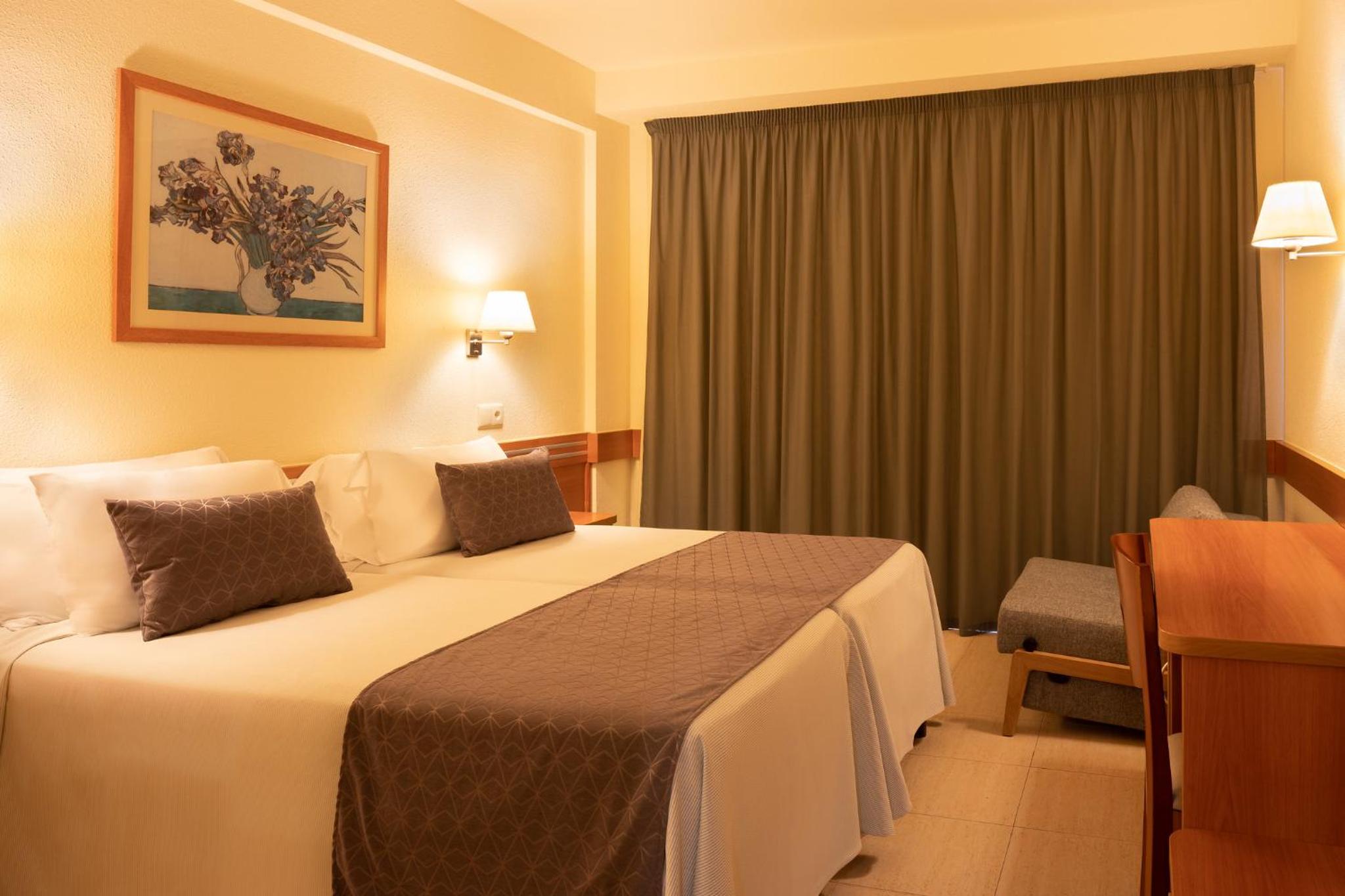 hilton garden inn houston nw america plaza