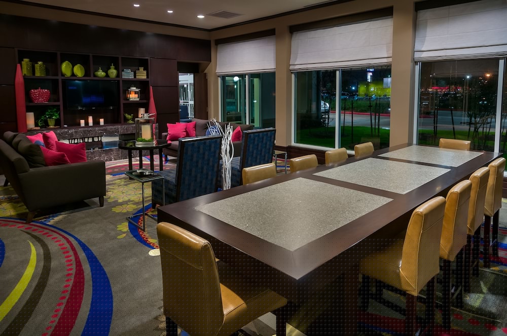 hilton garden inn houston nw america plaza