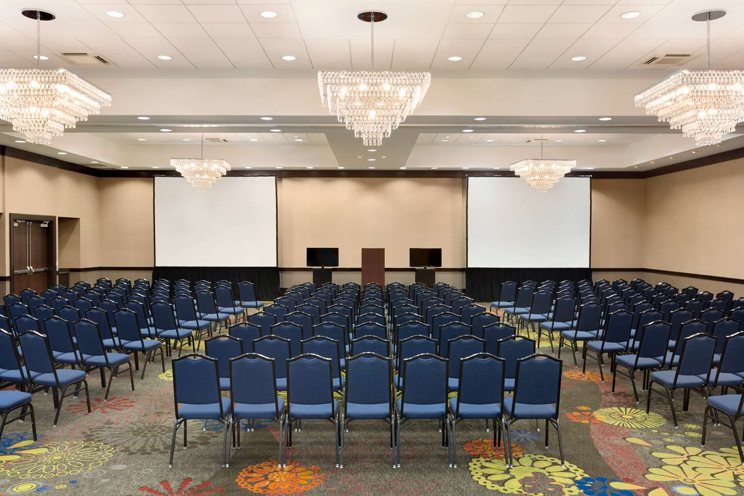 hilton garden inn houston nw america plaza