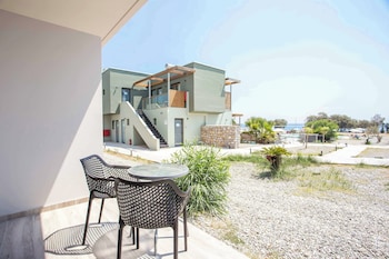 gennadi seaside resort