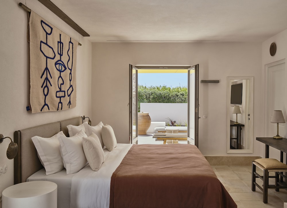 paros