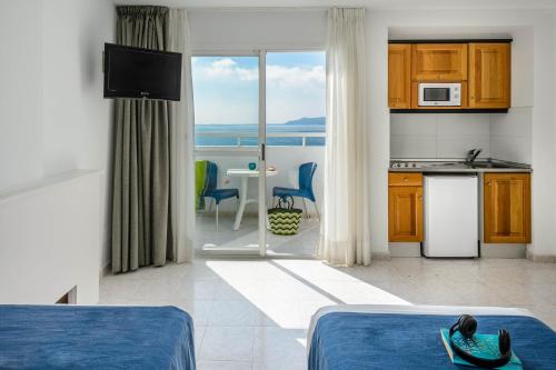Apartamentos Vibra Panoramic,Near Ibiza Castle,3 star