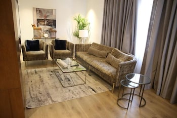 cheerful hotel al rass