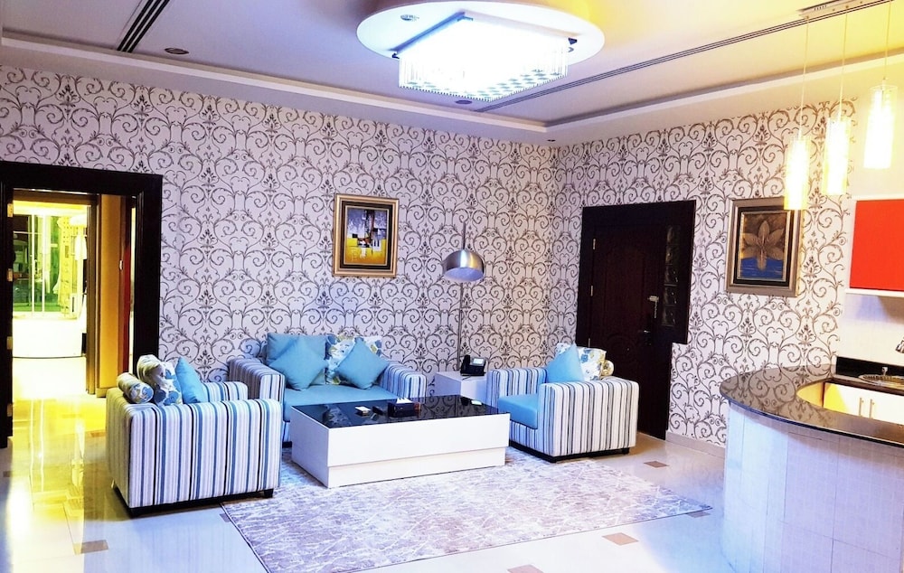 cheerful hotel al rass