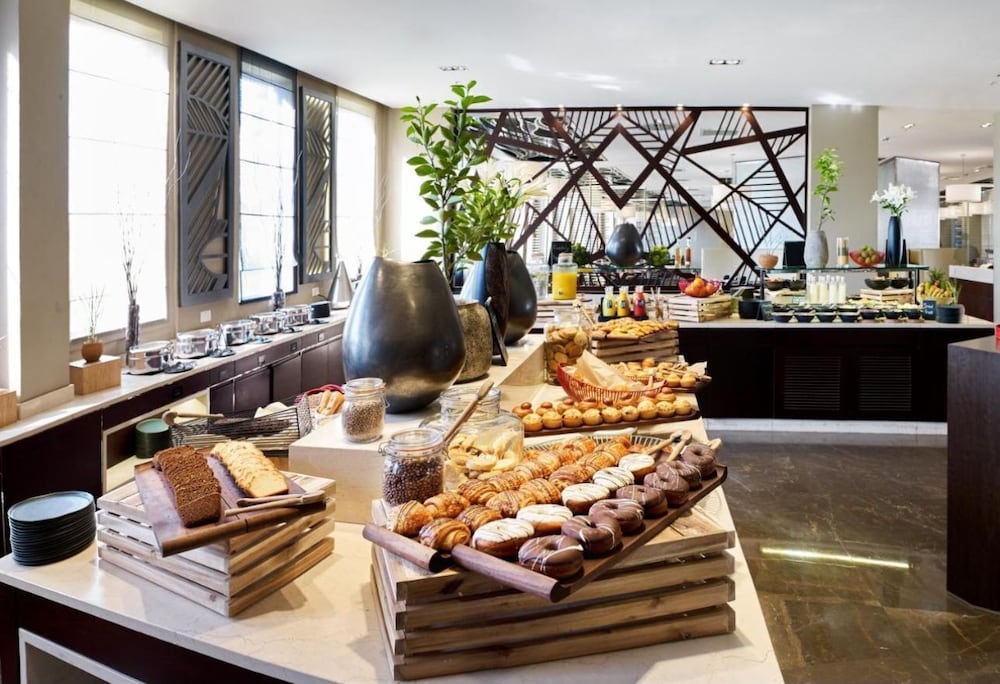 cheerful hotel al rass