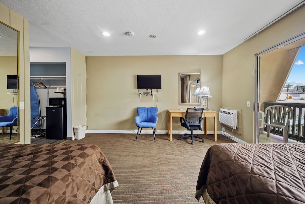 sol springs inn
