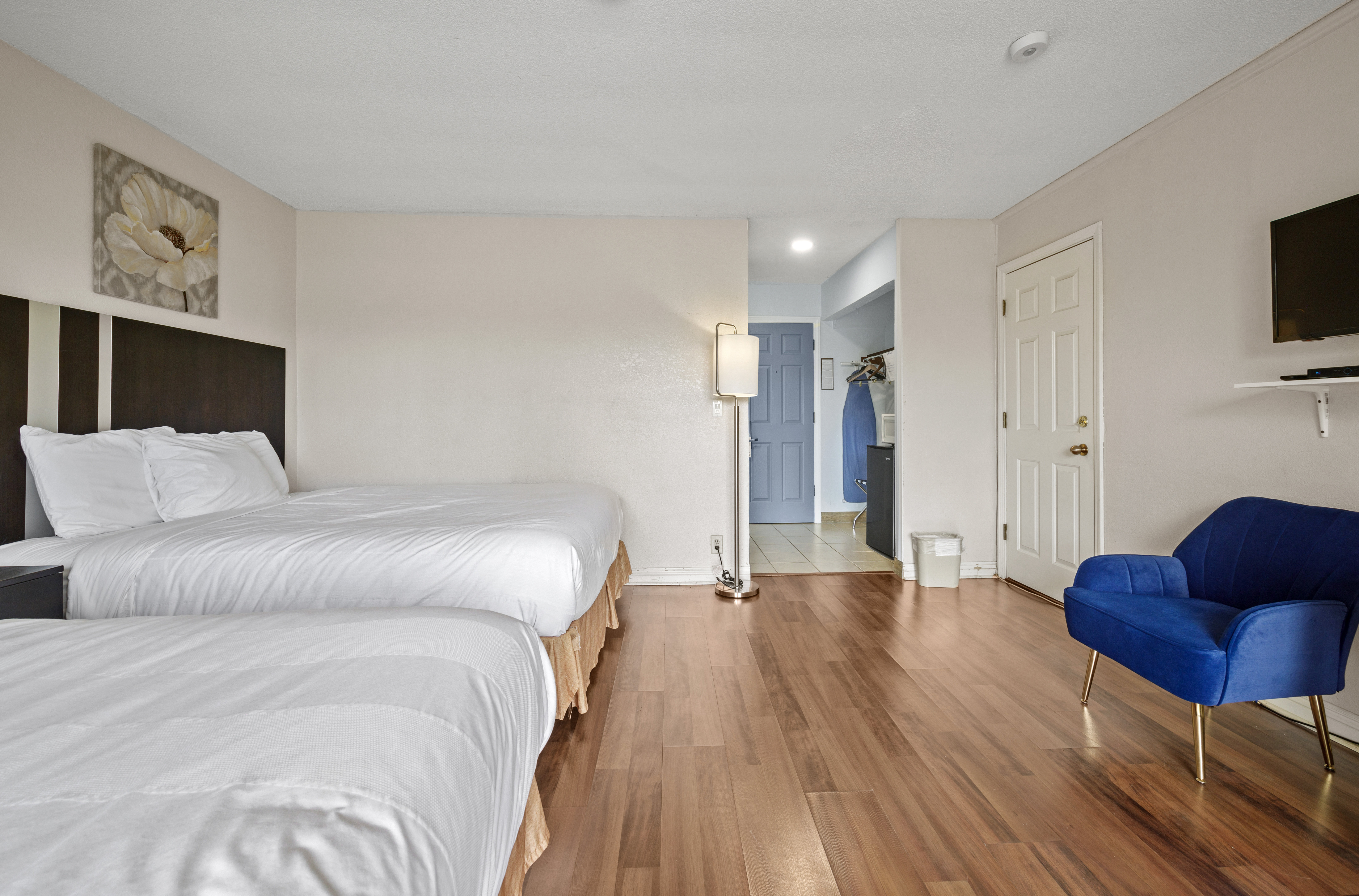 sol springs inn