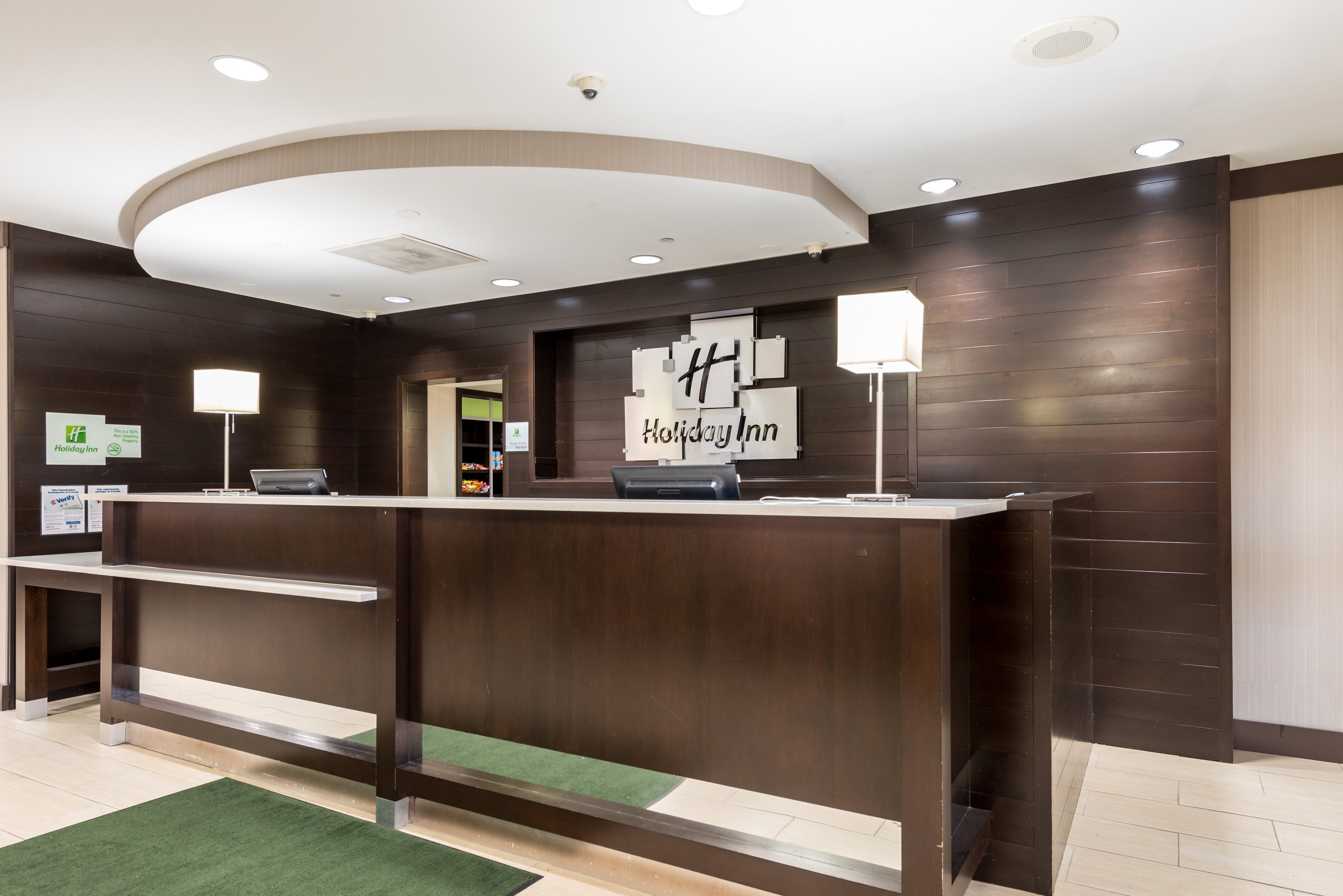 holiday inn indianapolis downtown by ihg