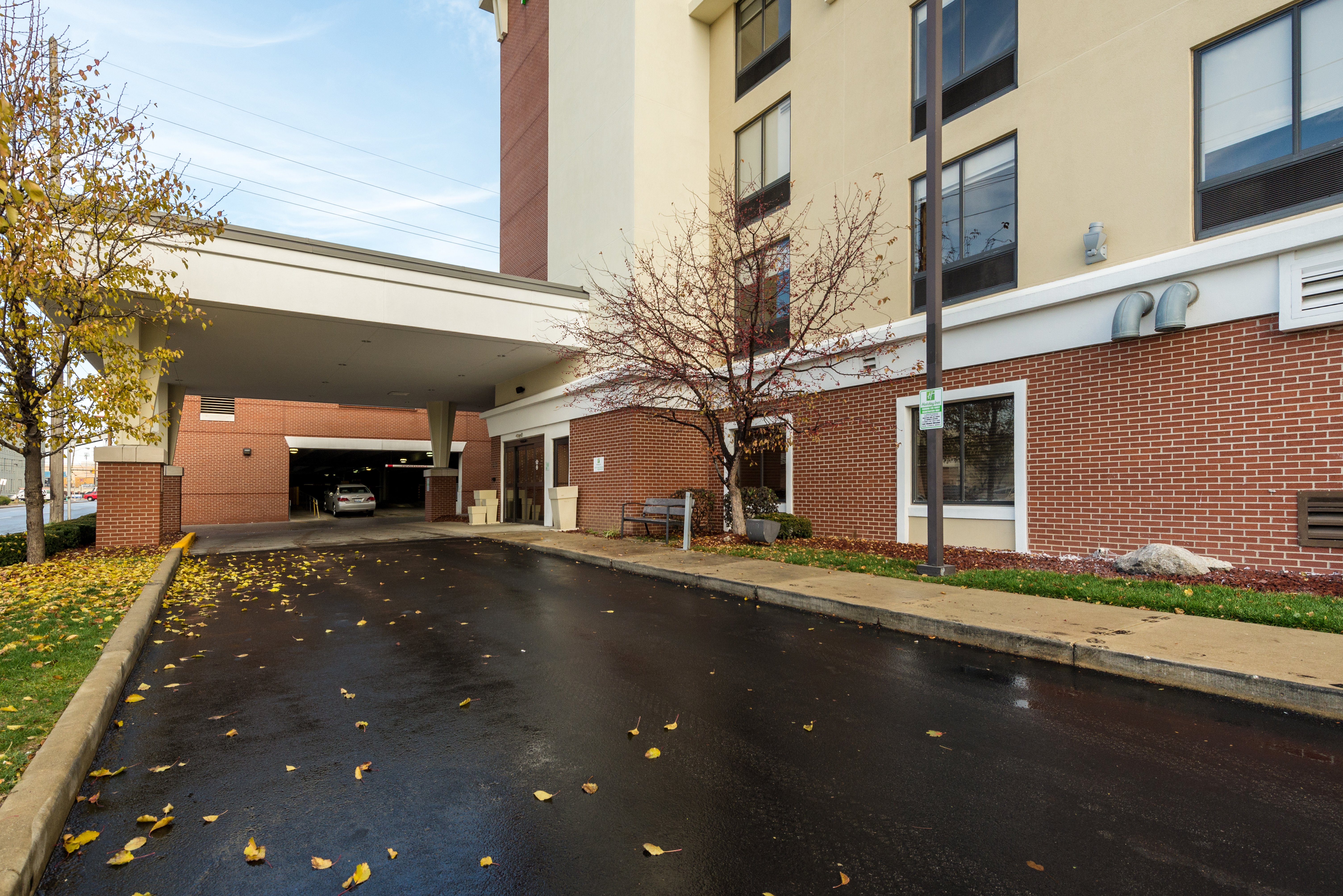 holiday inn indianapolis downtown by ihg