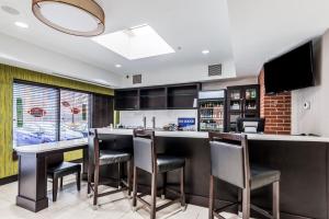 holiday inn indianapolis downtown by ihg