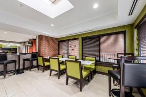 holiday inn indianapolis downtown by ihg