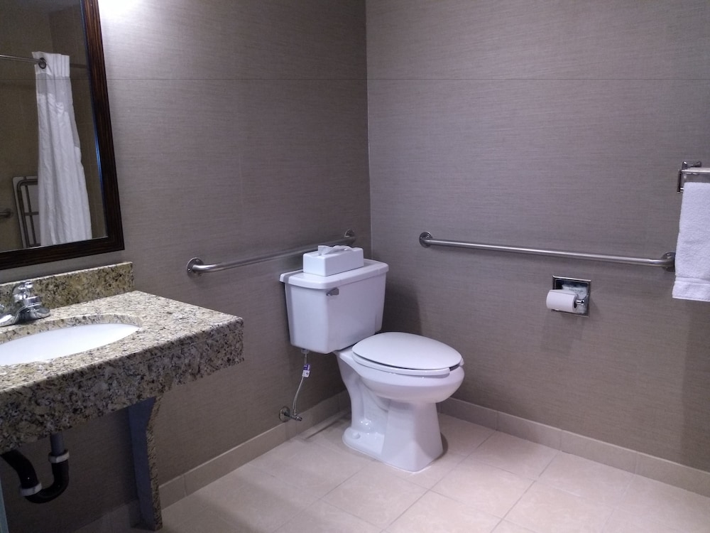 holiday inn express hotel and suites waterford by ihg