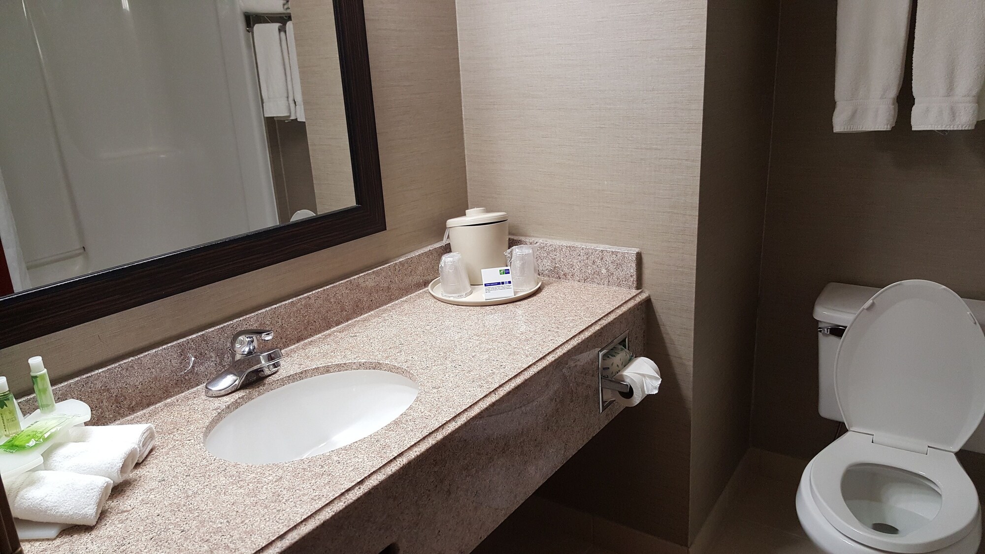 holiday inn express hotel and suites waterford by ihg