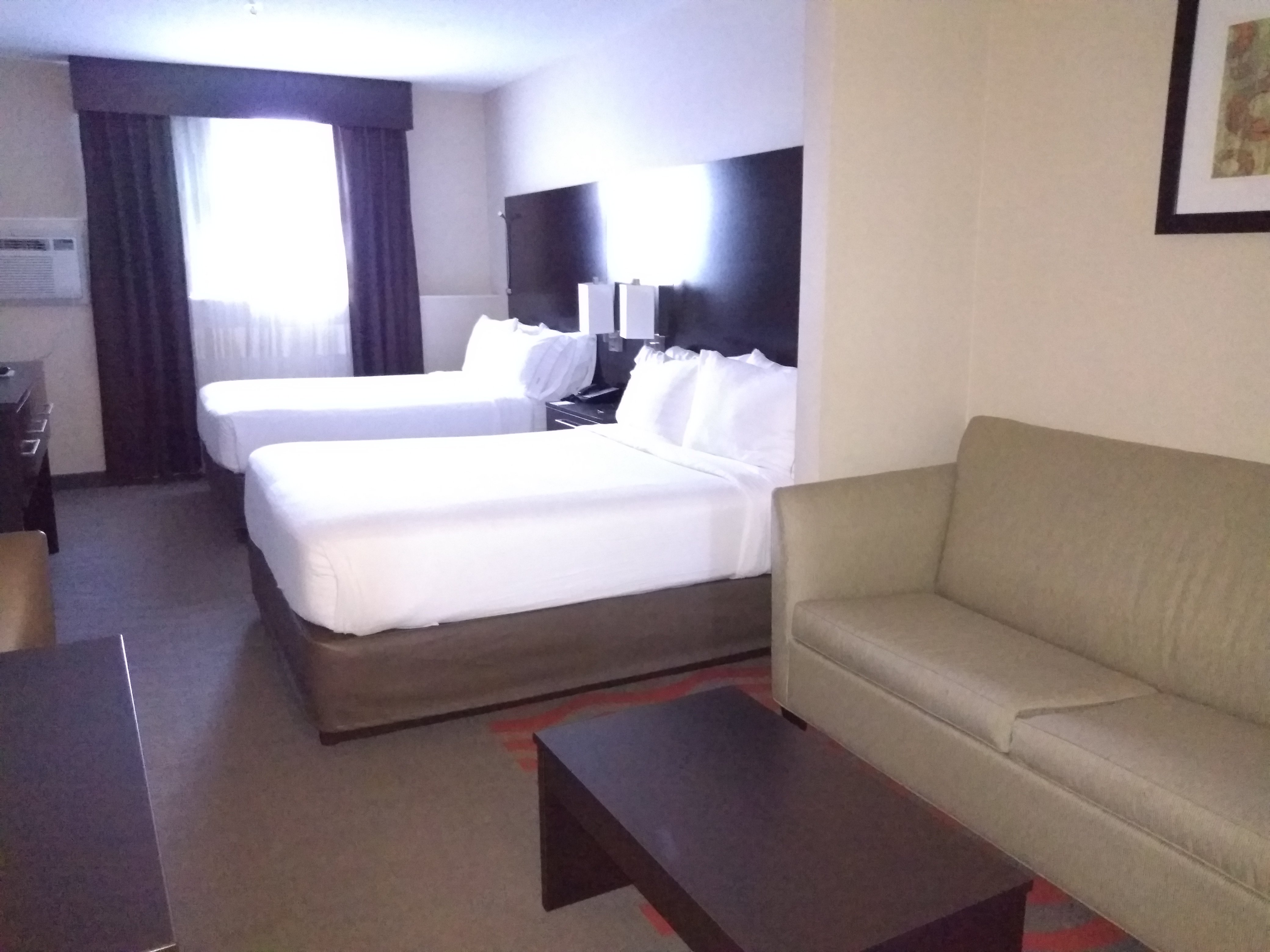 holiday inn express hotel and suites waterford by ihg
