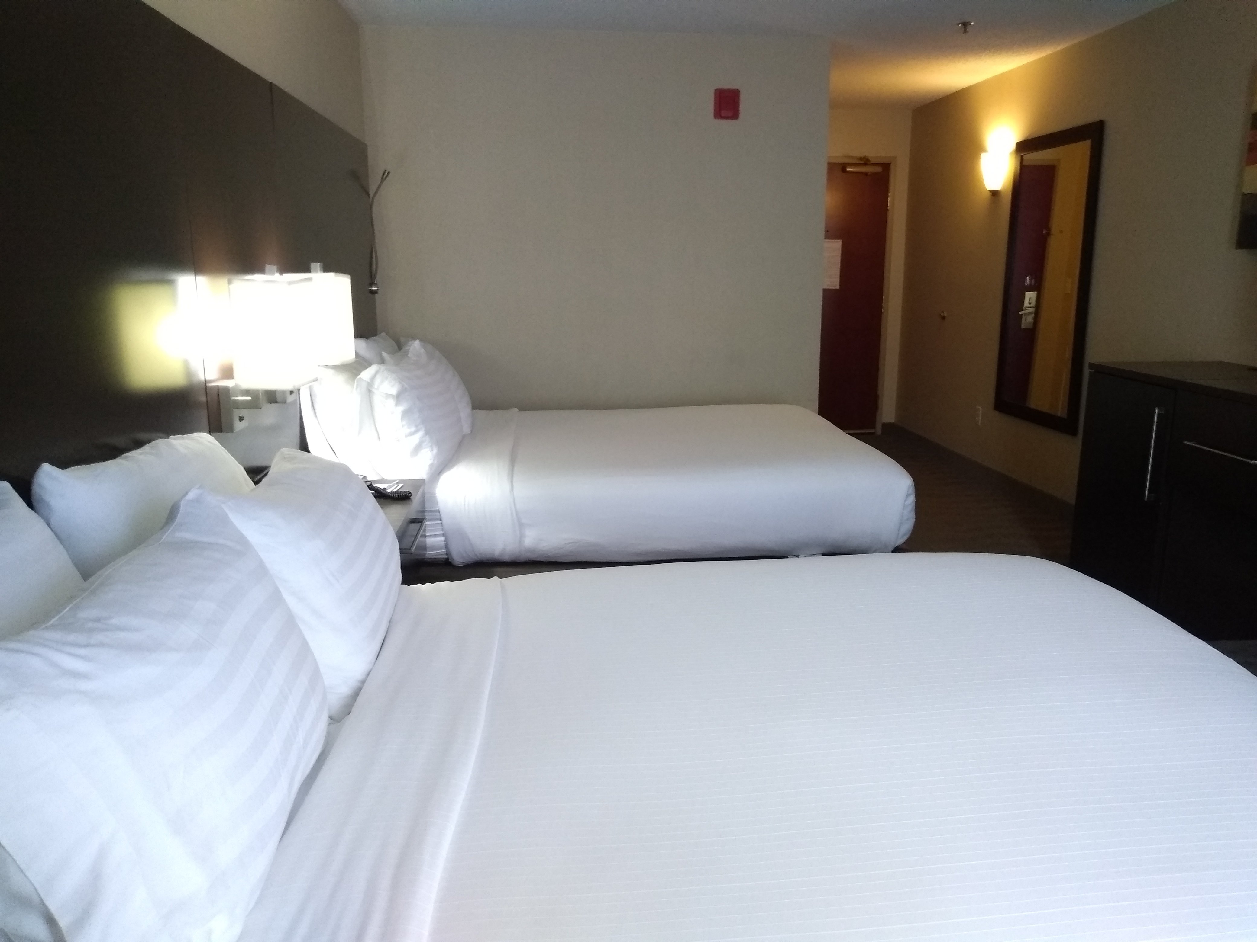 holiday inn express hotel and suites waterford by ihg