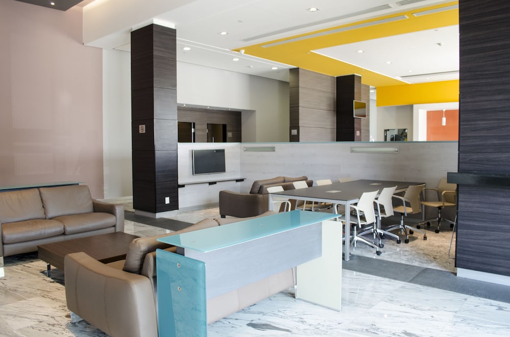 hotel casa inn galerias