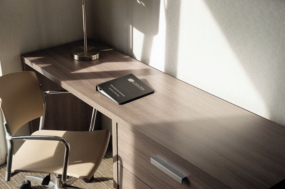 hotel casa inn galerias