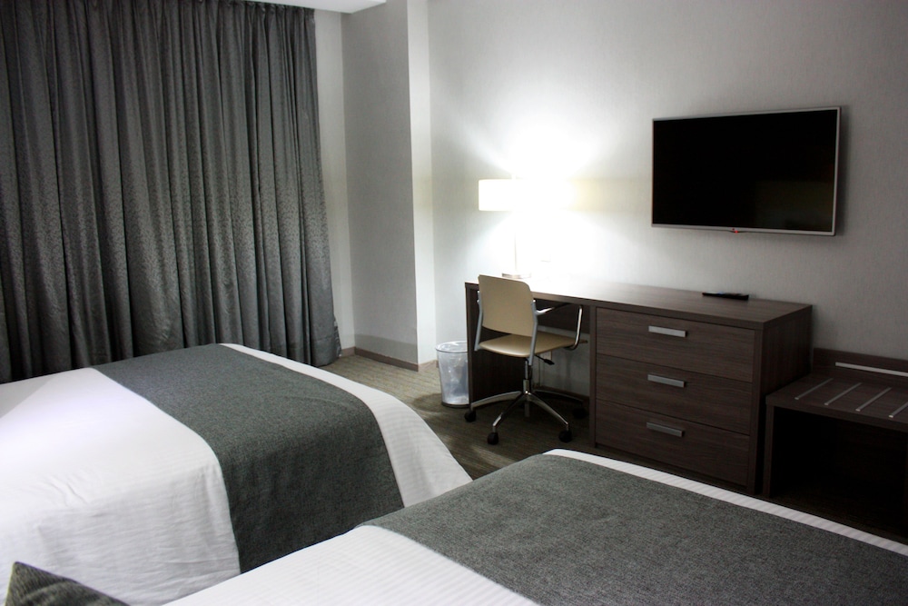 hotel casa inn galerias