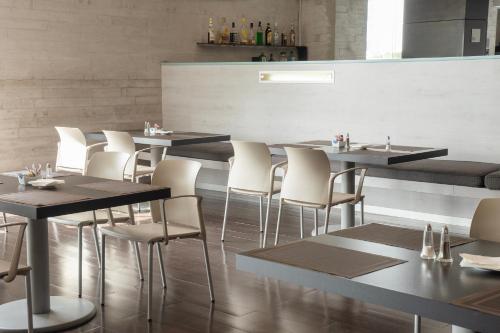 hotel casa inn galerias