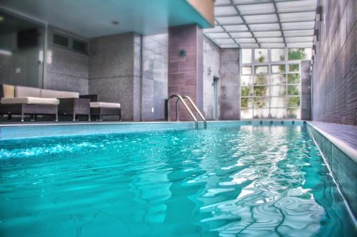 hotel casa inn galerias