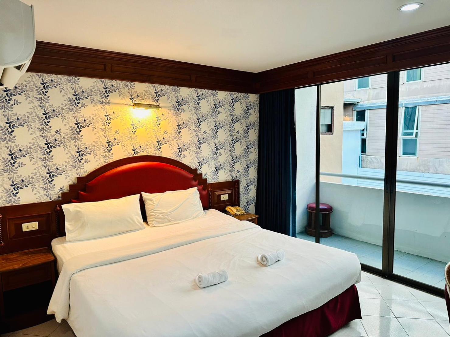 lime hotel