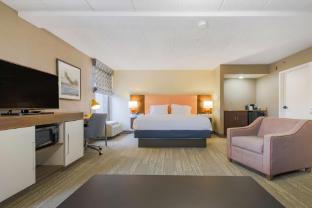 hampton inn fall river westport