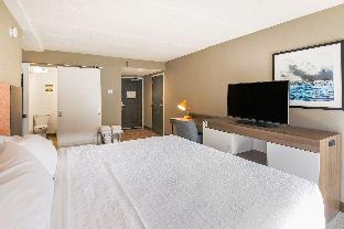 hampton inn fall river westport