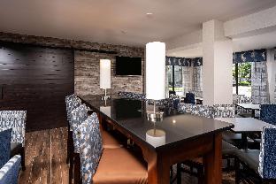 hampton inn fall river westport