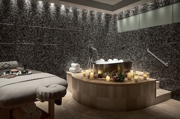 the opus westchester autograph collection