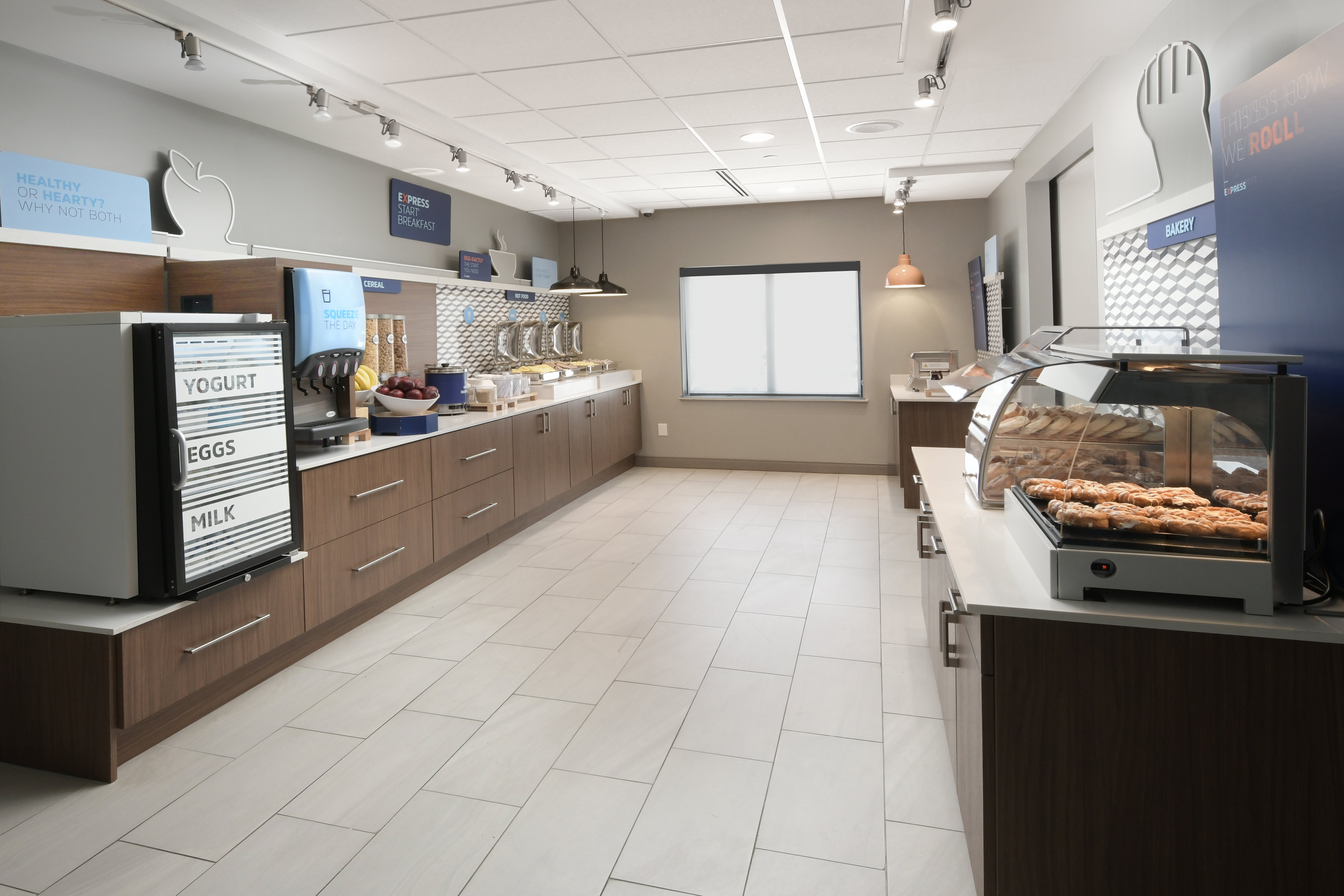 holiday inn express and suites williamstown glassboro by ihg