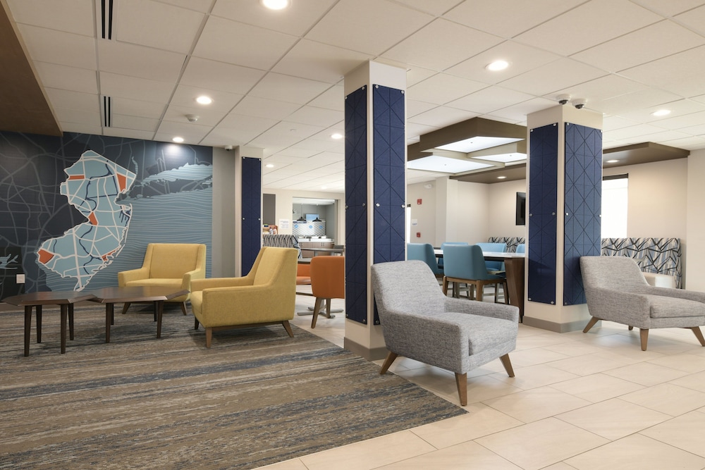 holiday inn express and suites williamstown glassboro by ihg
