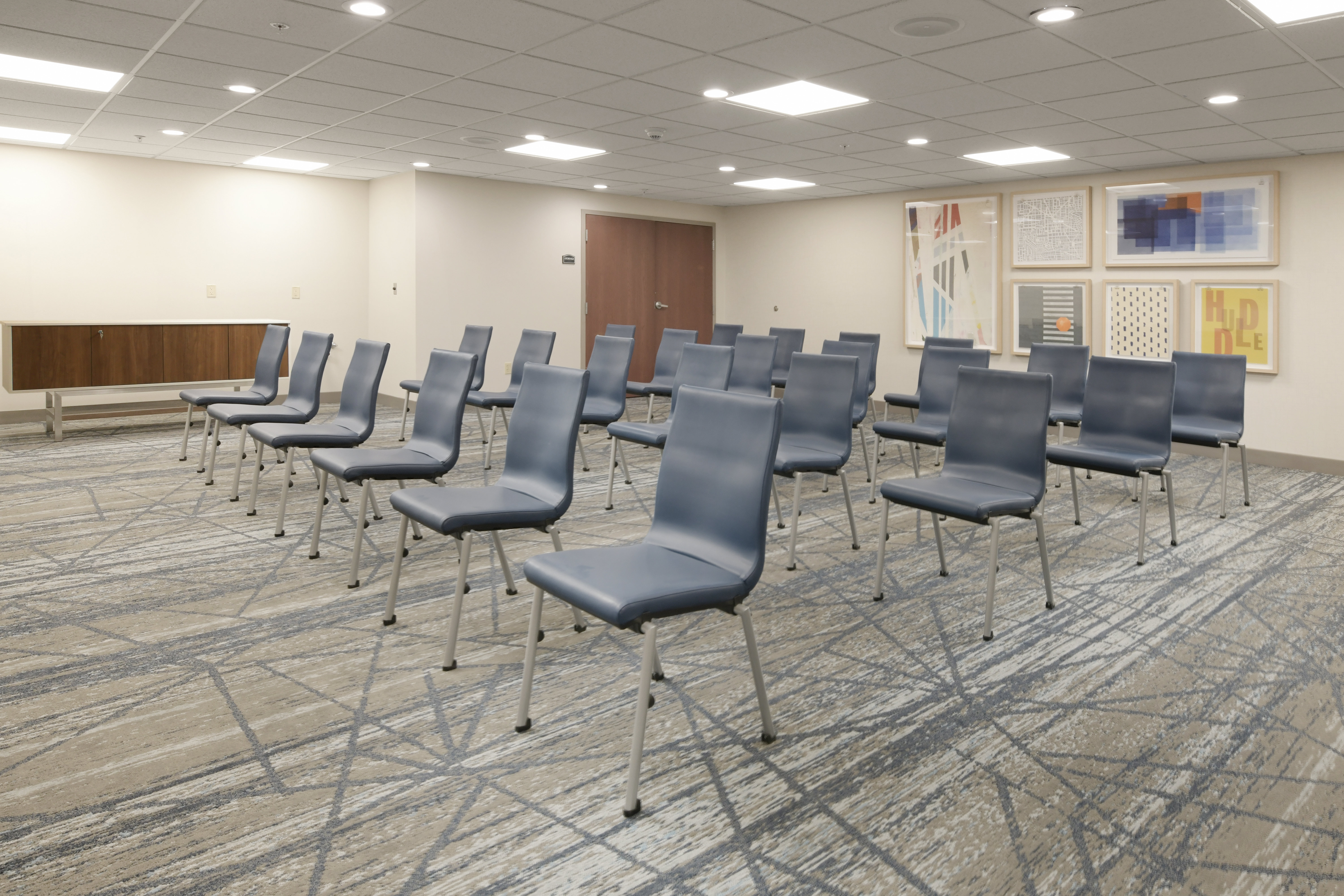 holiday inn express and suites williamstown glassboro by ihg