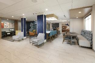 holiday inn express and suites williamstown glassboro by ihg