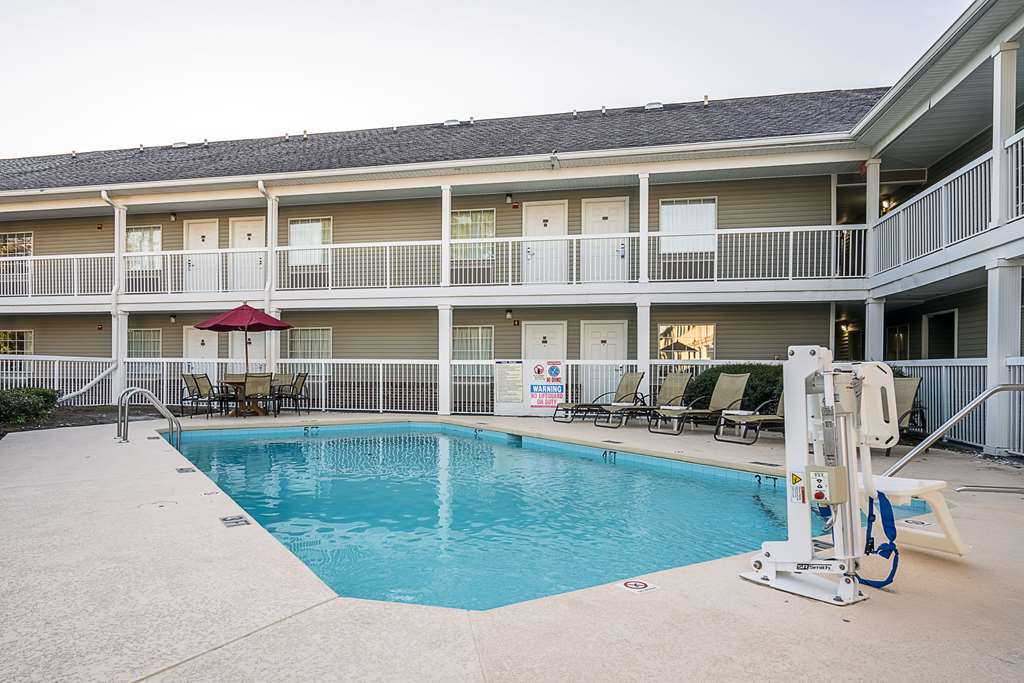 suburban studios of wilmington