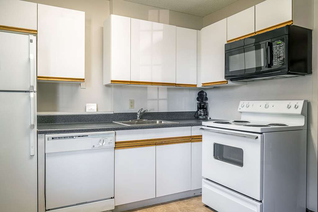 suburban studios of wilmington