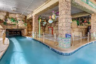 polynesian hotel and suites wisconsin dells lake delton