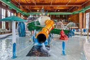 polynesian hotel and suites wisconsin dells lake delton