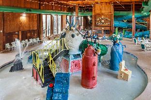 polynesian hotel and suites wisconsin dells lake delton