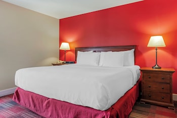 polynesian hotel and suites wisconsin dells lake delton