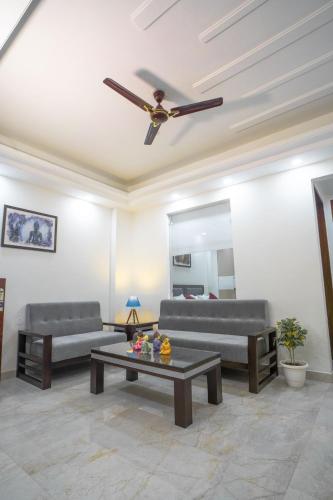 the lodgers 1 bhk serviced apartment