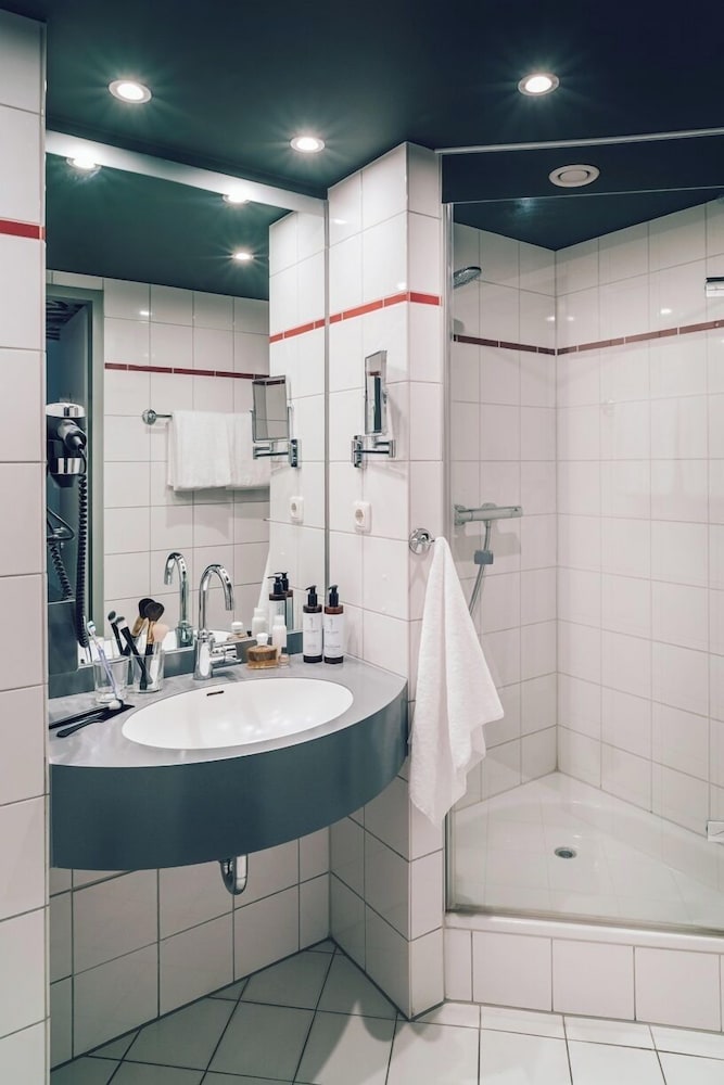 wismar townhouse vagabond club