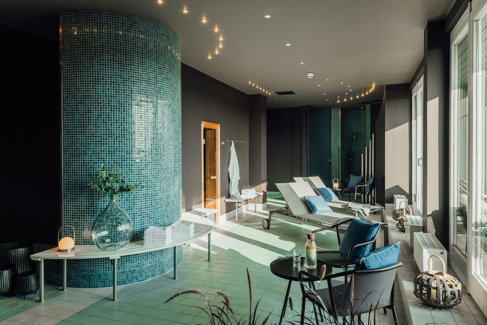 wismar townhouse vagabond club