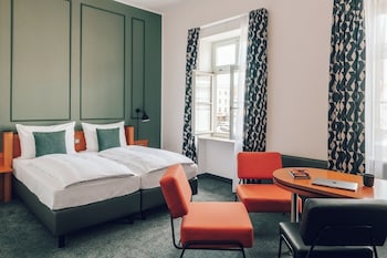 wismar townhouse vagabond club