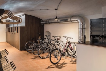 wismar townhouse vagabond club